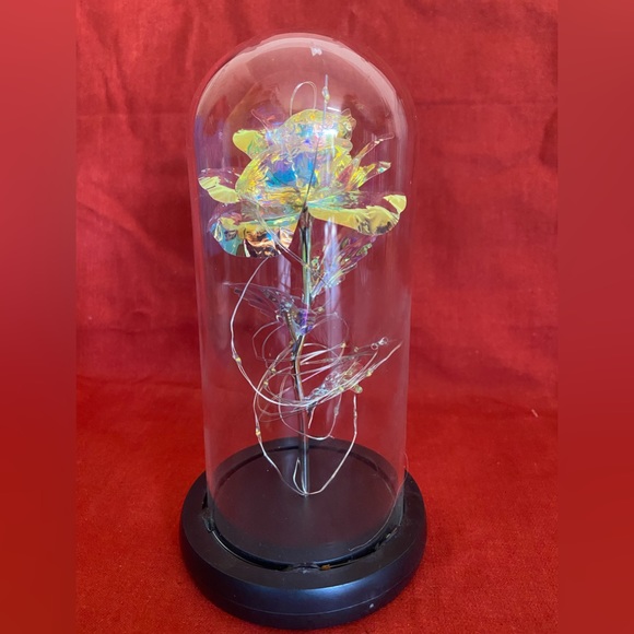 Forever Light up Rose in Glass Dome, Enchanted Rose with LED Lamp, Colorful - Picture 7 of 9
